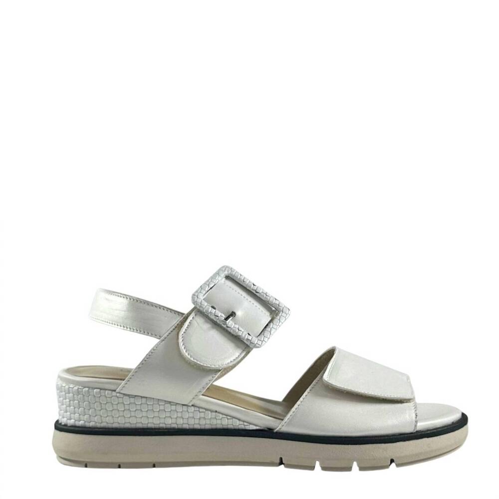 NEW UNITY IN DIVERSITY women's glide wedge sandal in white